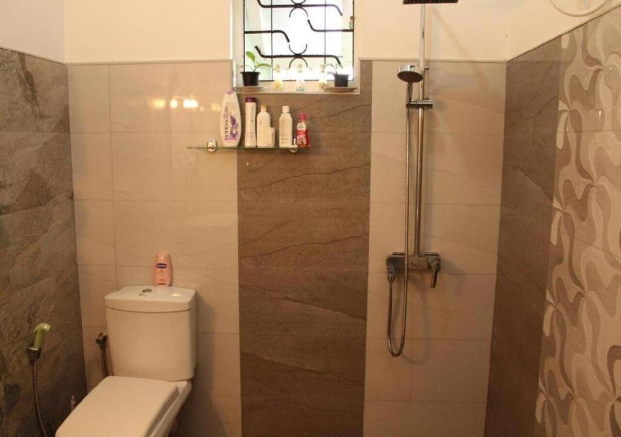 Weerakoon Guest Apartment Хикадува Екстериор снимка